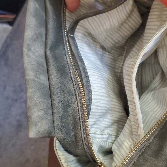 Purse - Picture 4 of 4